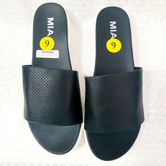 MIA Womens Sz 9M Black Wide Band Slip Slide On Kayliee Sandals 1.5" Platform - Picture 2 of 9